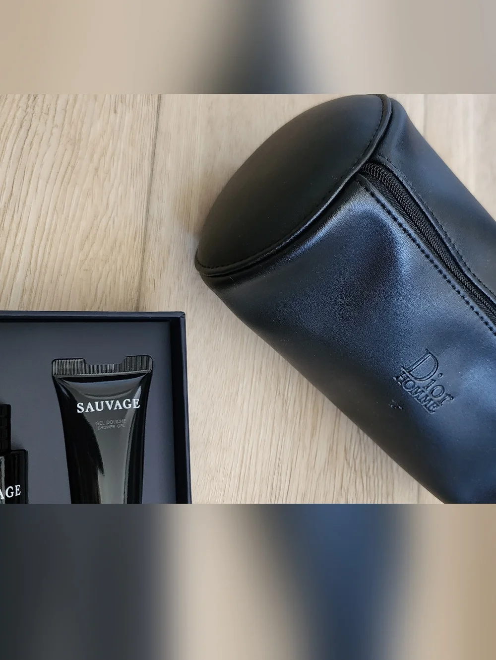 New Dior Homme Men Pouch Toiletry Leather Pouch Bag + 2 Pcs Travel Gift Set - Picture 4 of 6